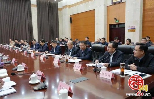 章丘区召开校地合作联席会议