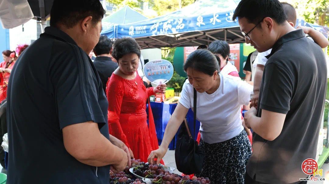 两地同狂欢！泉水人家“开街”一周年 限定优惠秒售空