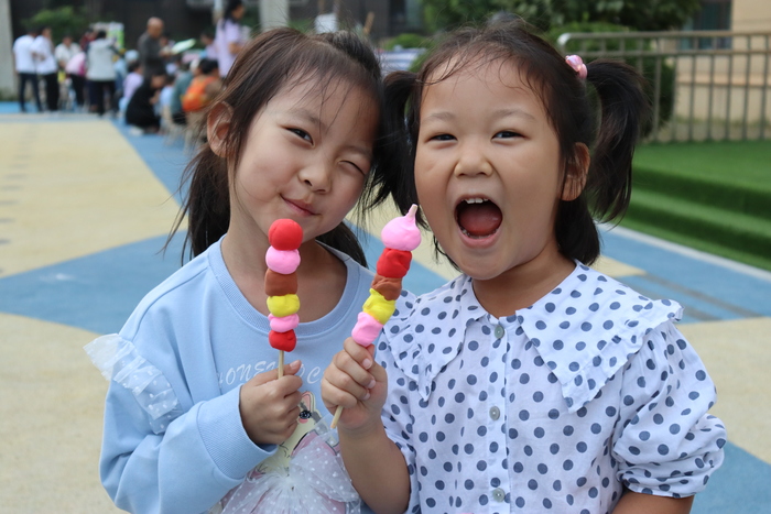 历城区第一机关幼儿园洪楼园开展亲子游园活动