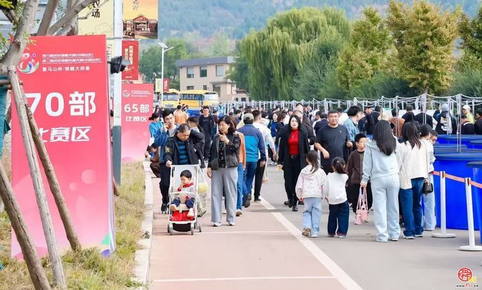 第六届名优锦鲤大赛（中国山东）暨第二届名优锦鲤若鲤大赛启幕