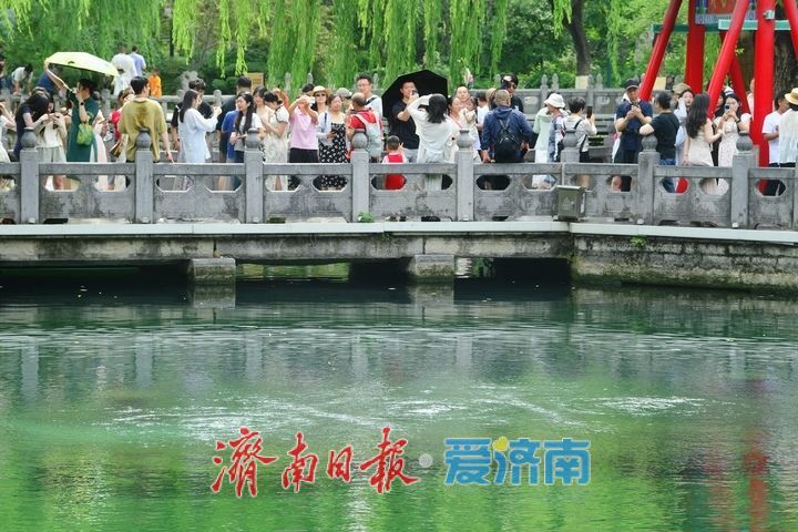 一年四季 泉在济南丨雨助泉涌，济南趵突泉水位4天上涨17厘米