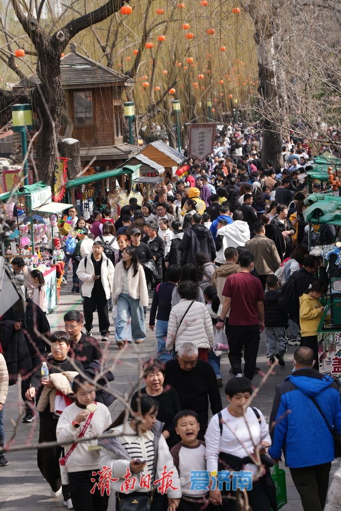 “泉”在济南过大年丨非遗市集年味正浓