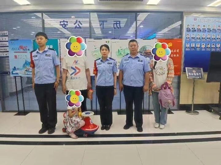 五岁女童济南街头骑扭扭车“自驾游”：从千佛山差点到了大明湖