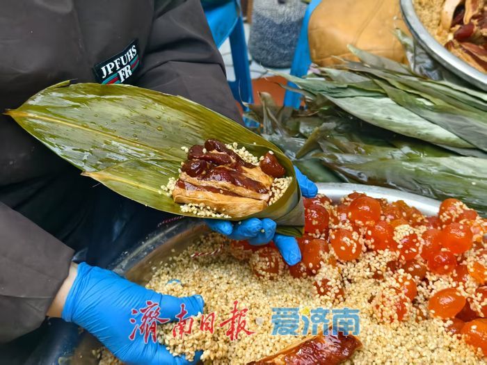 “距离再远，手艺不能丢，滋味不能减！”