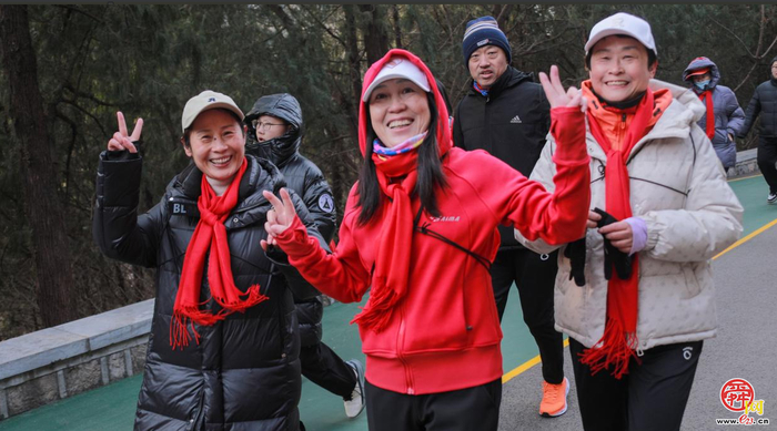 2026年新年登高健身大会暨“一城山色·登山打卡”系列活动在千佛山圆满举办