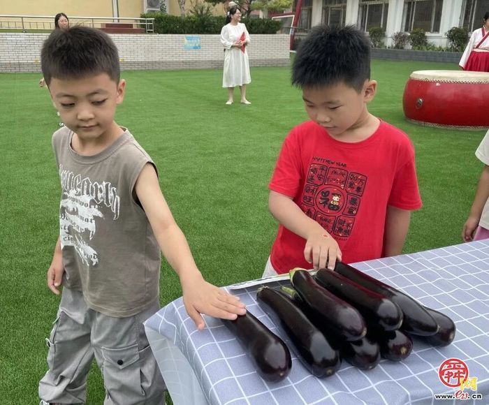 开笔启智 礼润童心——济南市北苑小学迎新活动