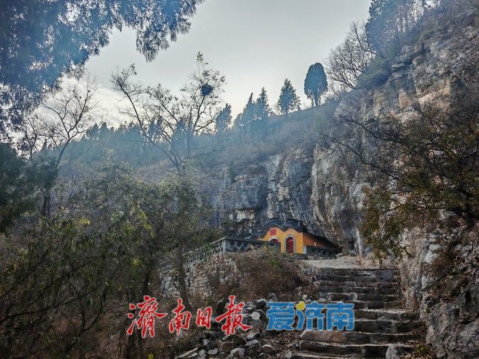 初冬访石人石马，立石山间觅悠然