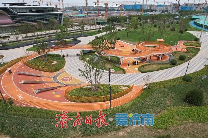 济南东站片区新添亲子乐园，白泉景观廊道儿童无动力乐园正式开放