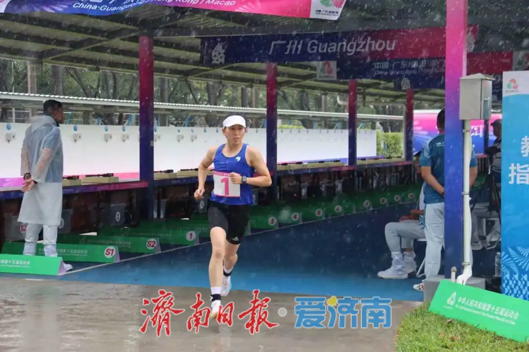 十五运山东首金来了！张明煜夺得现代五项（老五项）女子个人金牌