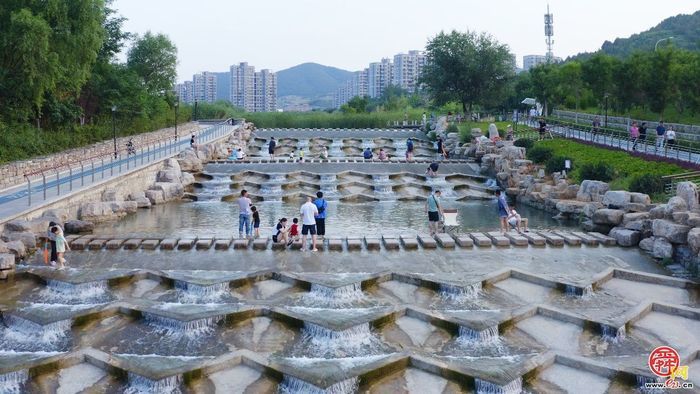 让城市更美好——历下区城市发展成就展暨济南易通城市建设集团25周年专题展启幕