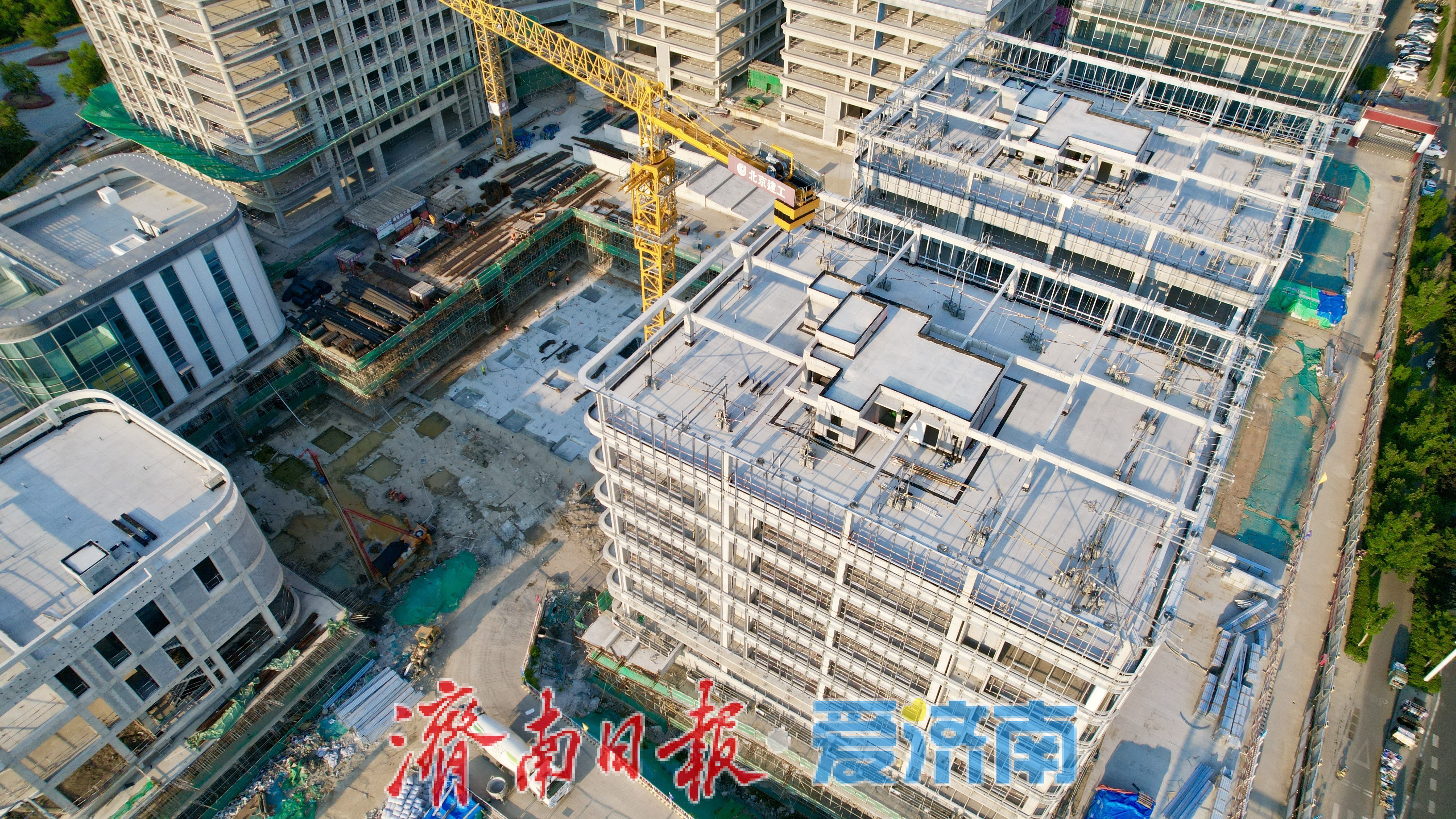 济南天桥区白金广场项目稳步推进 北城商务新地标雏形初现