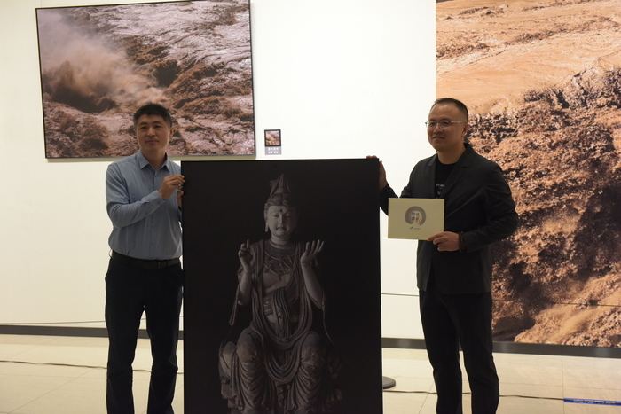 不出济南也能赏山西古建！山西古代建筑、彩塑艺术摄影展在济图开幕