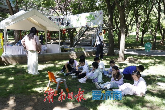 欢乐嘉年华相伴 多彩童心喜迎“六一”