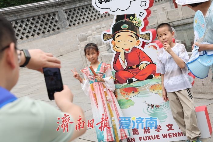 贤聚府学 艾萦安康！济南府学文庙端午民俗活动火热开展