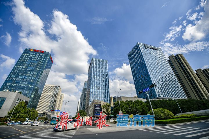 趵眼丨京沪高铁开通十五载，看“济南之变”