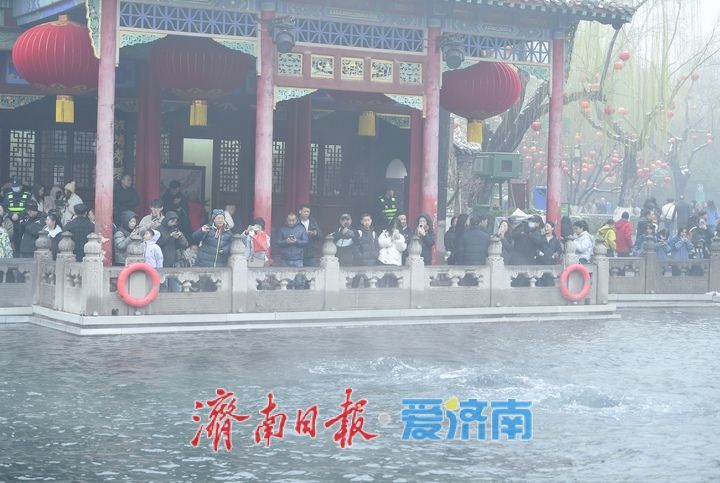 一年四季 泉在济南｜雪润趵突绘仙境，水位创近十年历史同期最高
