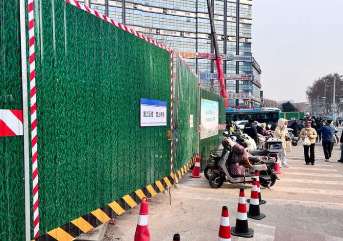 已见雏形！连接两大医院，济南文化西路开建两座过街天桥