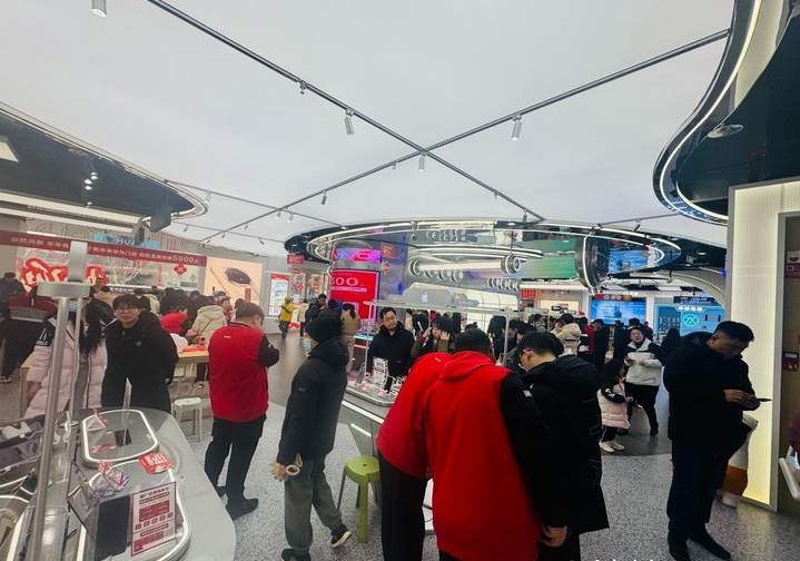 “国补”后的首个周末，济南多个家电卖场客流较平时增加三四倍