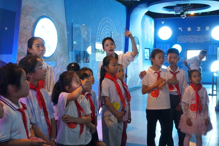 “风云少年・艺启未来”科普展演项目正式启幕，首场活动在济南市气象科普馆落地开展