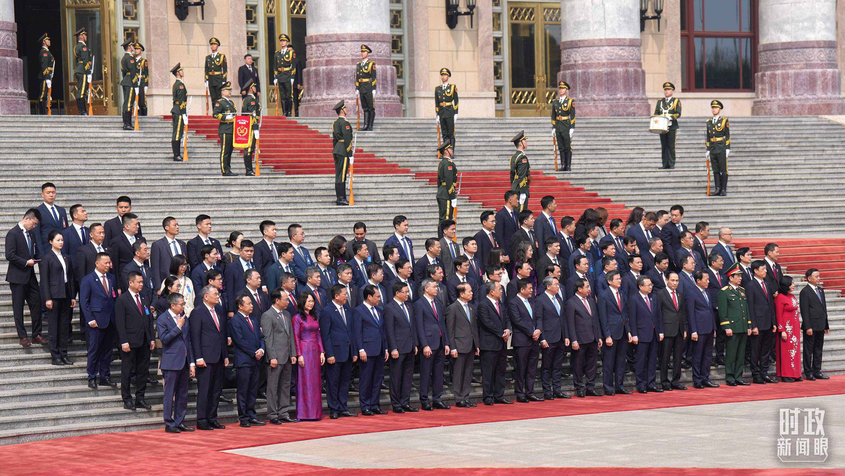 时政新闻眼丨密集会晤四国政要，习近平为何多次提到“战略定力”？