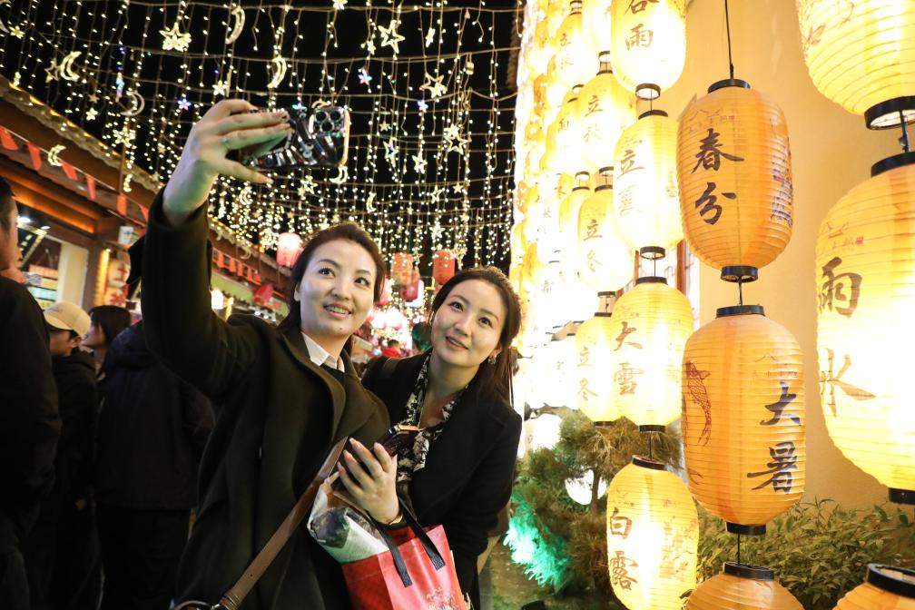 一场亿万人参与的“寻味中国”