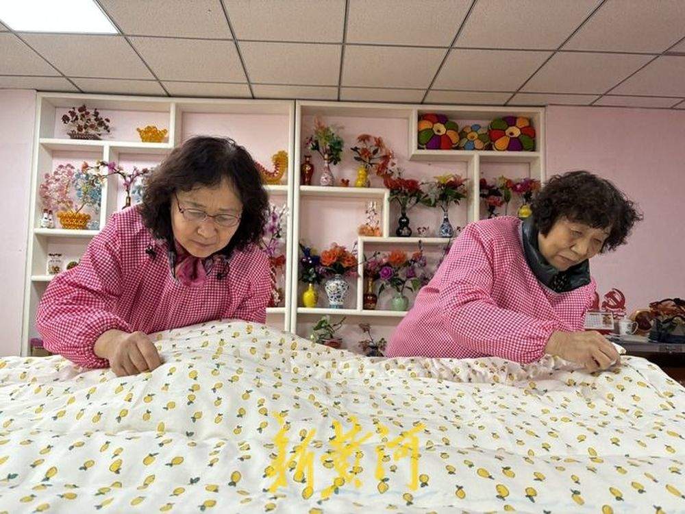 把爱缝进千针万线，济南这个“棉被奶奶”裁缝队不一般