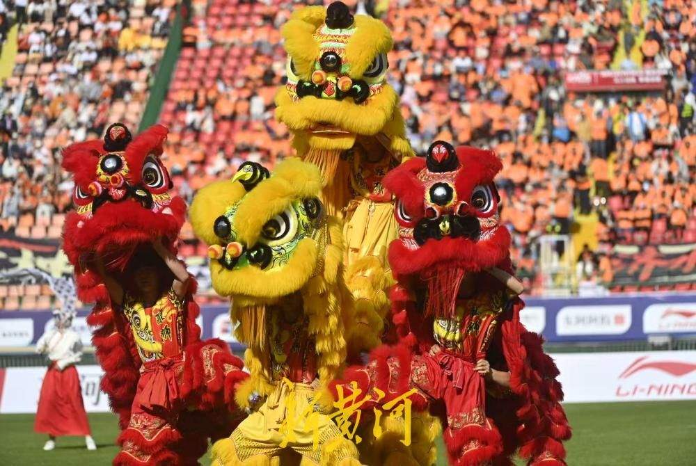 文体旅融合点亮首秀，齐鲁超赛济南队6球大胜济宁队