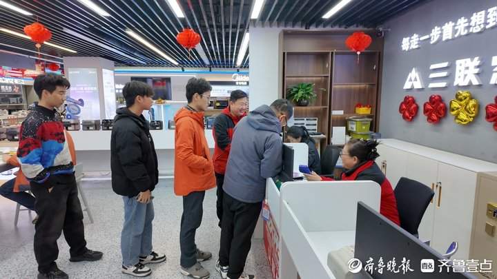 “国补”后的首个周末，济南多个家电卖场客流较平时增加三四倍