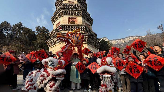 大年初一灵岩寺人气爆棚！单日迎客超1.8万人次