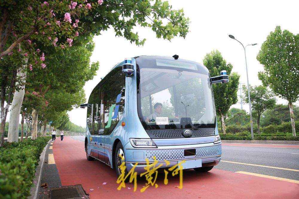 济南无人驾驶路测将有“法”可依：车速不超15km/h，保额不低于300万元