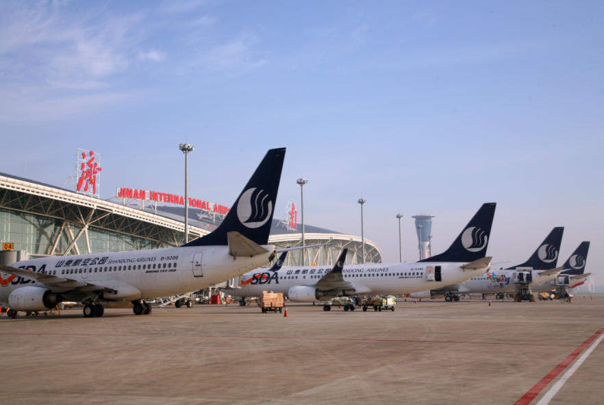 济南共运行15条国际航线,已开通7条货运航线