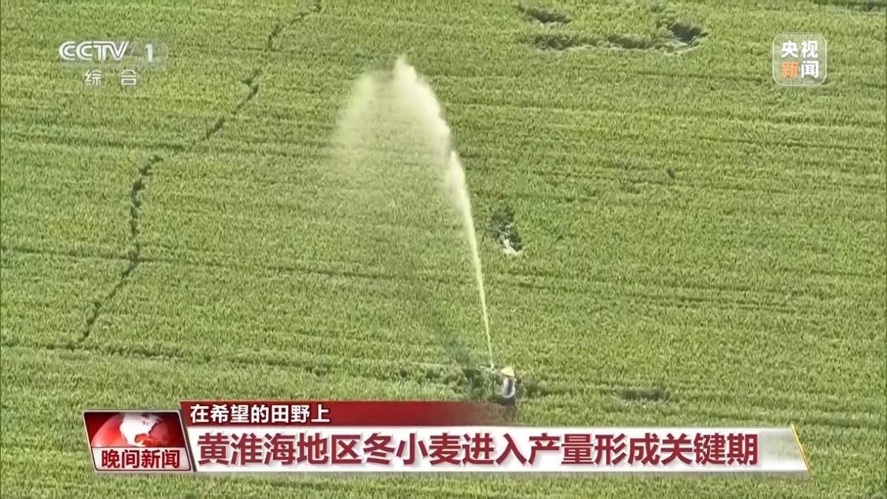 全国春播迎高峰 智能化装备助各地粮食生产