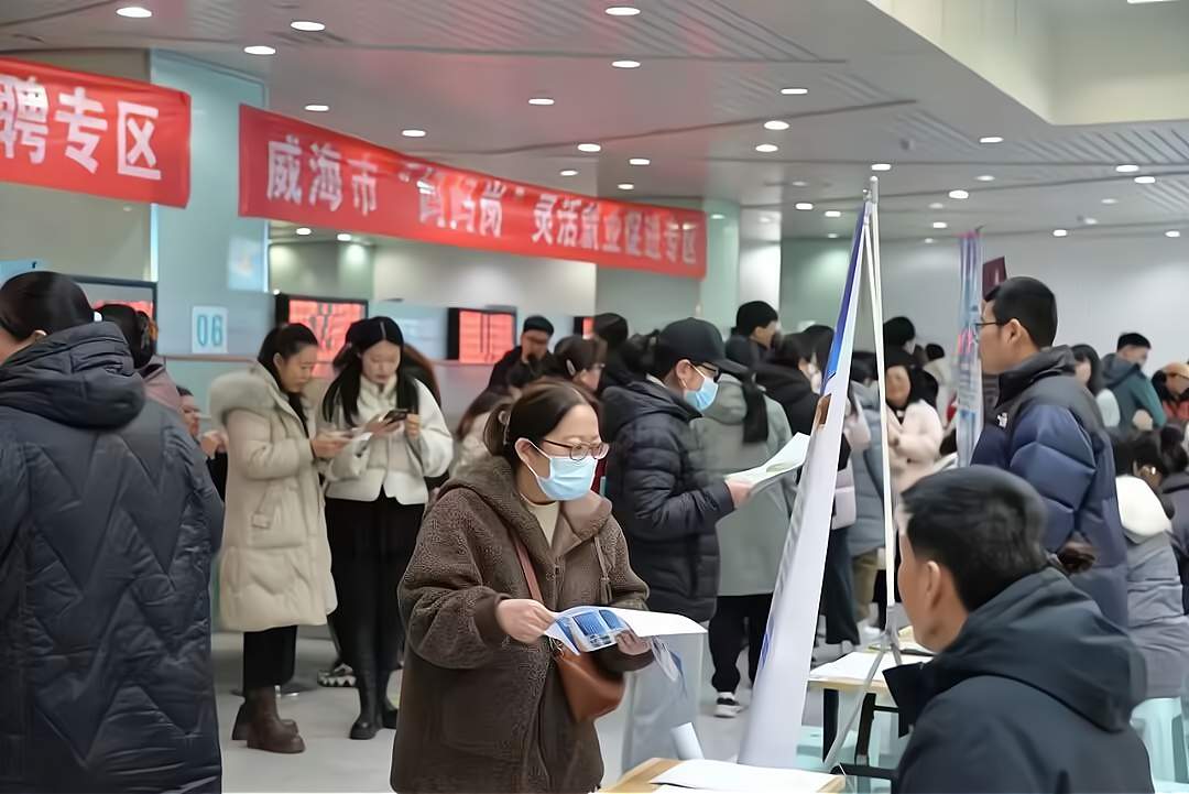 从“面对面”到“直播间” ，山东新春招聘用工拓展就业新空间