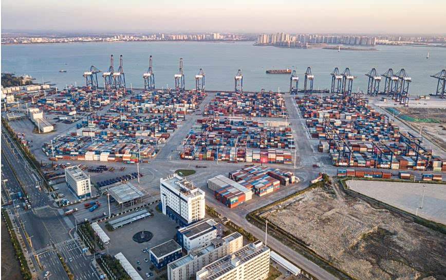 好评中国丨海南封关：是开放高地也是内地机遇