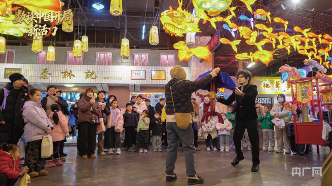 1600余场活动持续发力 “三新”点燃新春消费热潮