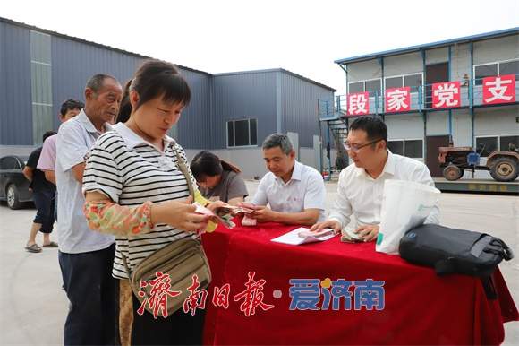 从一粒麦到产业链，从“空壳村”到“富裕村”！一位村干部的十年“粮心账”