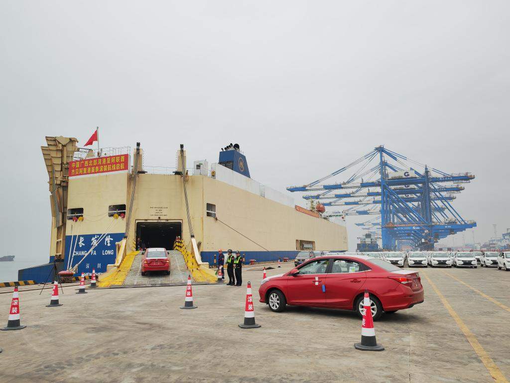 中国西部地区汽车整车出口有了新路径