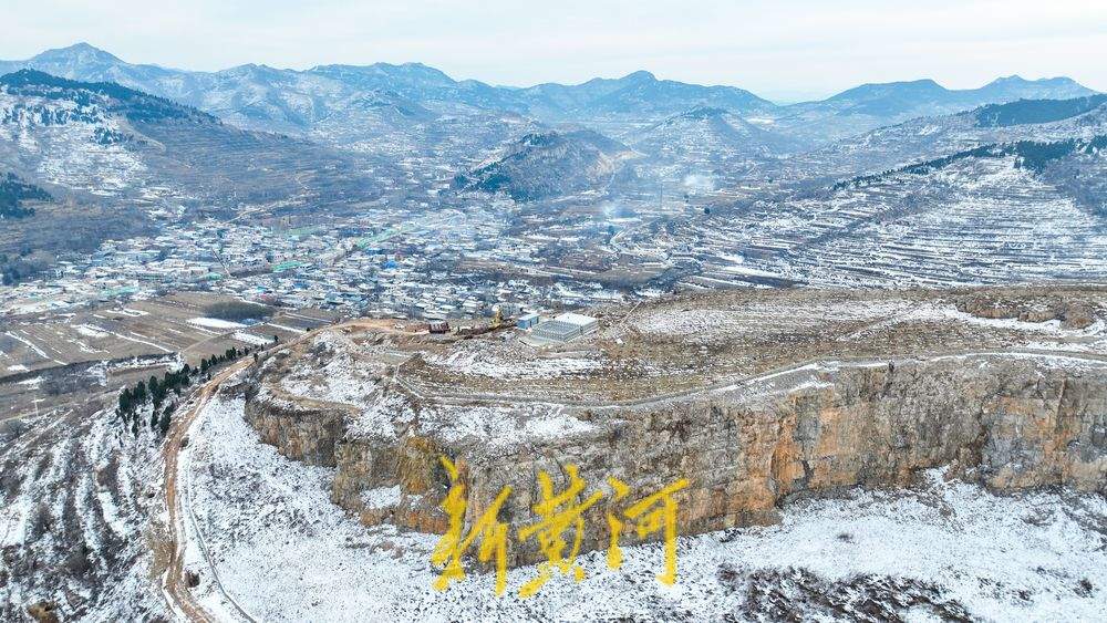 泉城持续低温天气，南山冰雪覆盖现北国风光