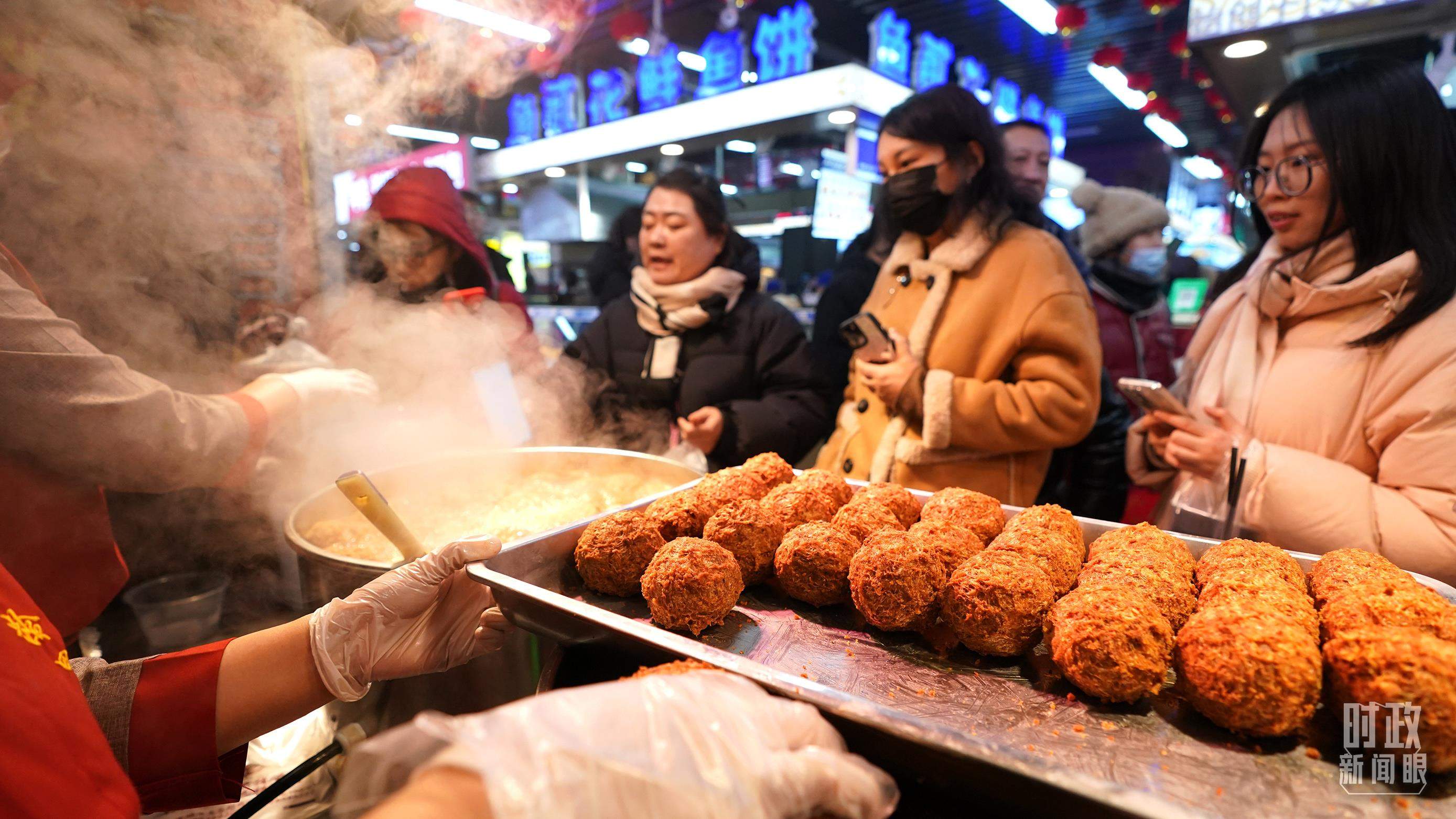 时政新闻眼丨习主席二〇二六年新年贺词，致平凡闪光的我们
