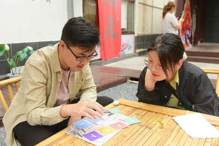 市图成功举办“济南名士”沉浸式实景阅读首秀