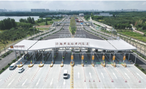 世界最大直径水下盾构隧道 济南黄岗路黄河隧道建成通车