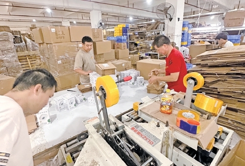 购物车里的“加减法”——济南市民理性消费新风尚观察