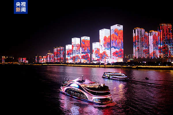 规模创历史新高！今年春节假期超28亿人次跨区域出行