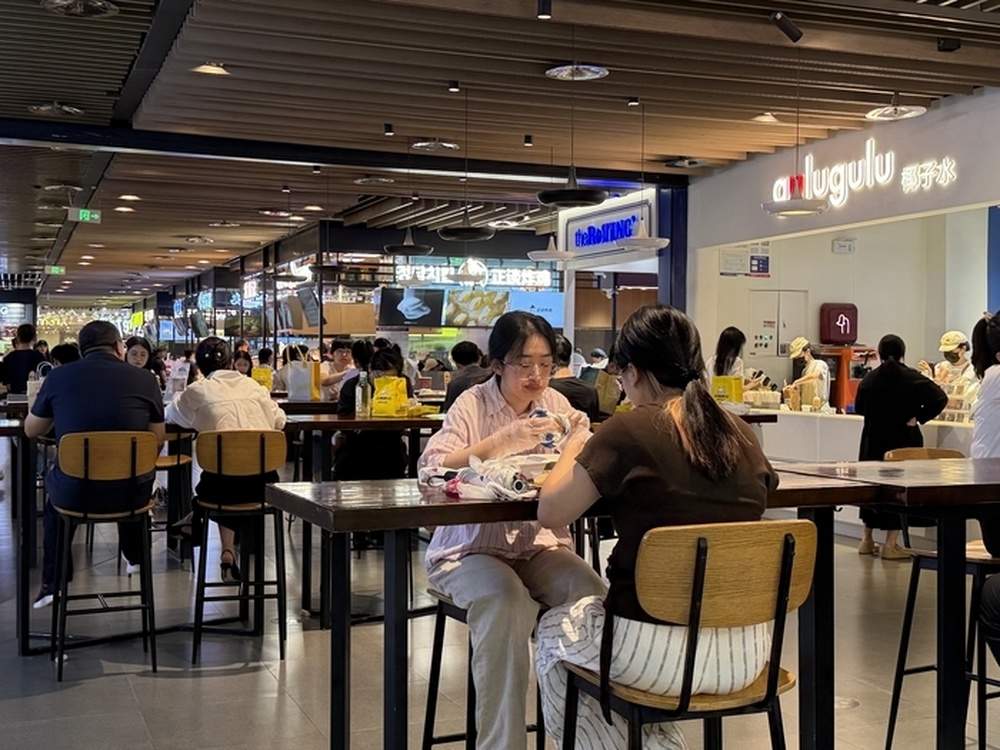 通达过后是通商：一条地铁涌动半城烟火