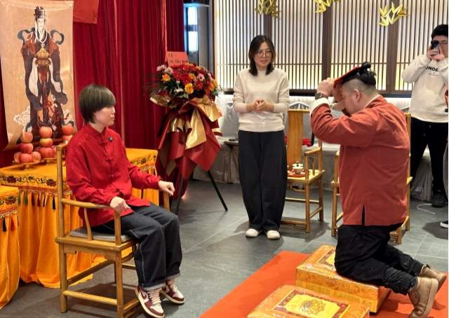 破门传艺 以文铸魂 百年非遗在当代的创造性转化与自信传承