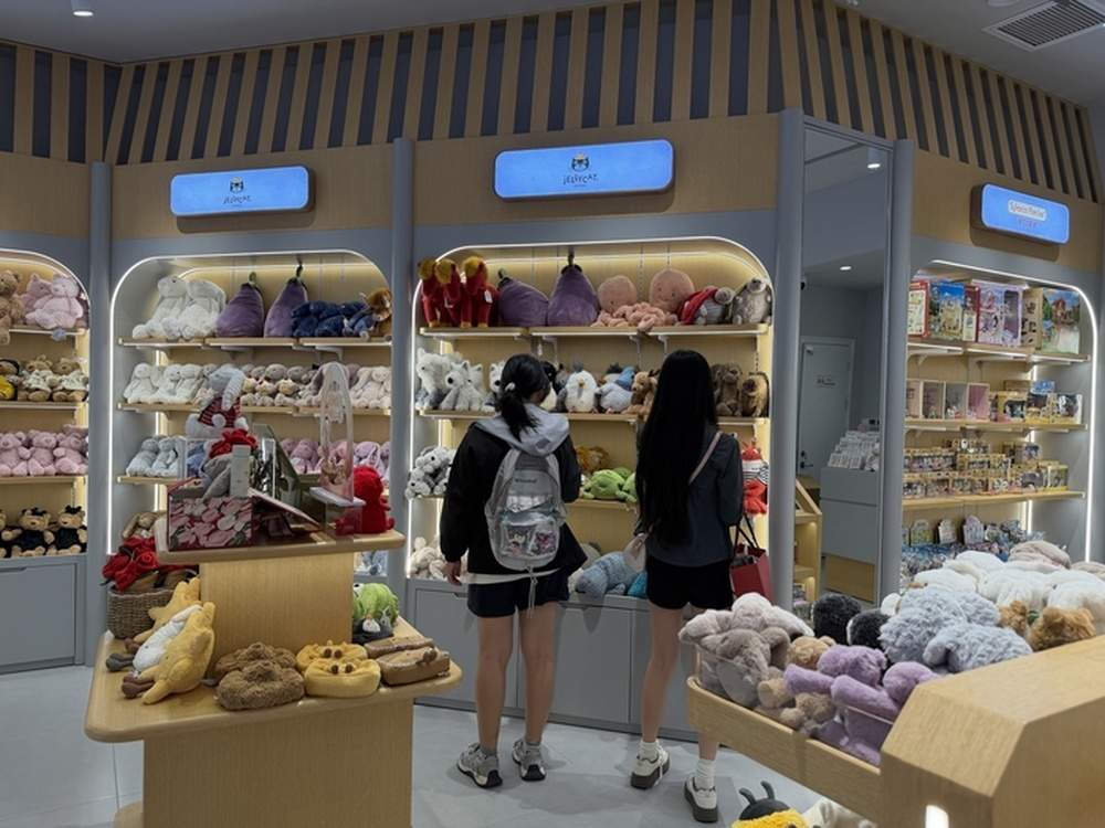 i.t、热风相继闭店、H&M、ZARA仅剩一家，谁在占据济南商场C位？