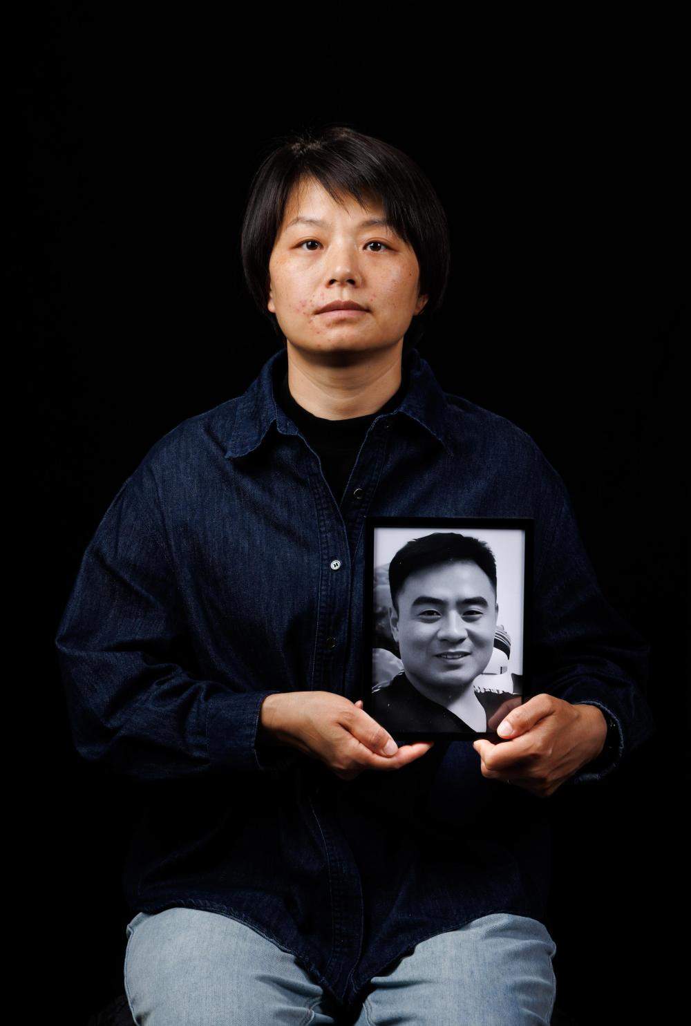 替英雄道一声：母亲节快乐