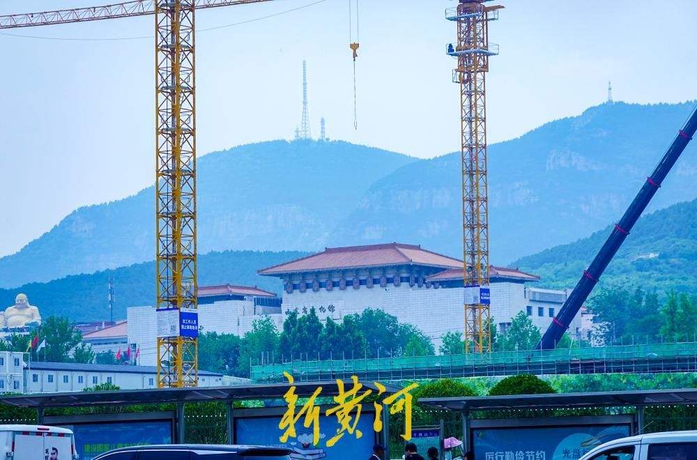 千佛山站TOD“长出”地面，济南首个地下轨道交通综合体雏形已现