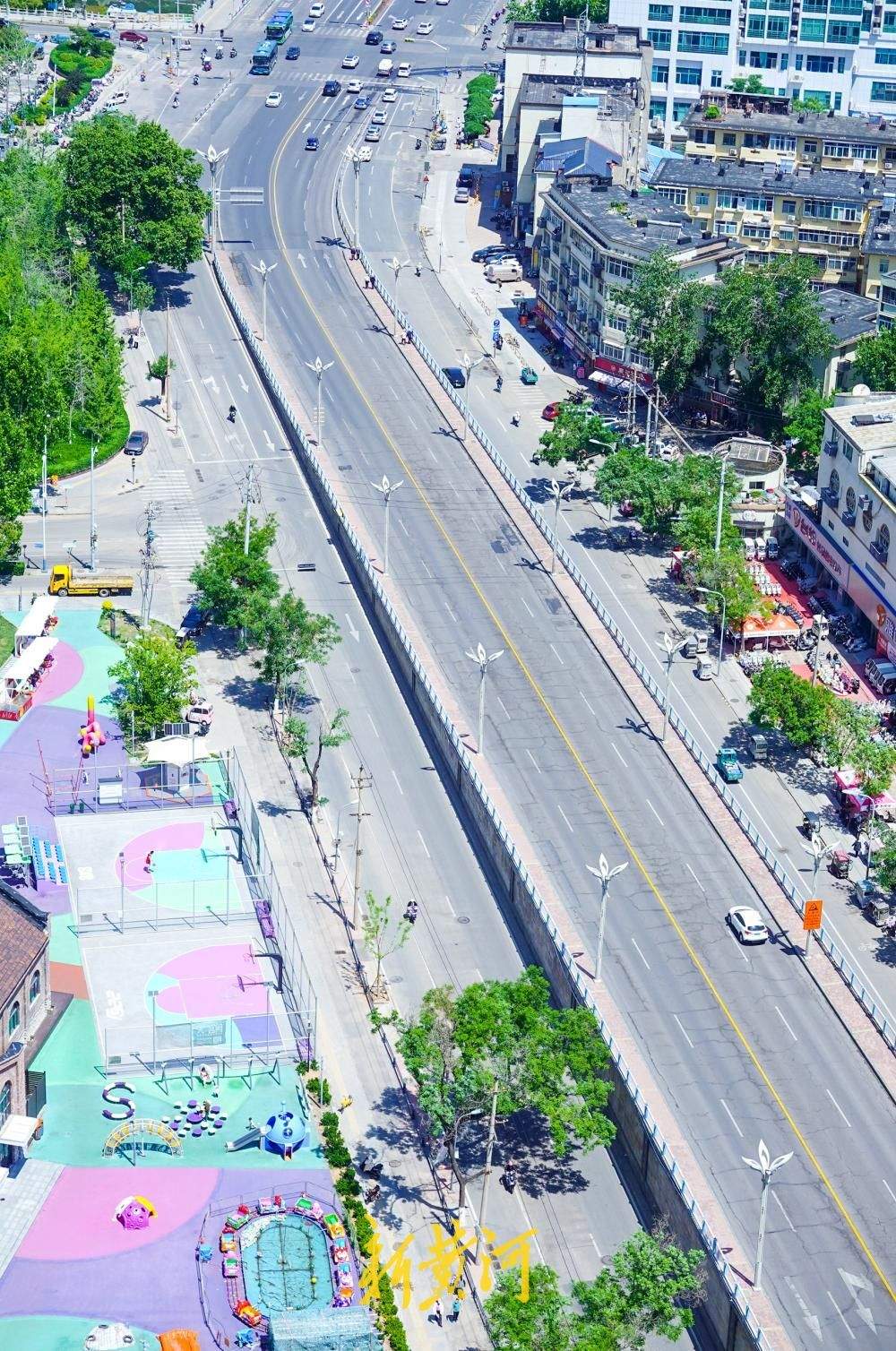 纬二路跨铁路天桥实施加固，明起桥上全封闭桥下半封闭