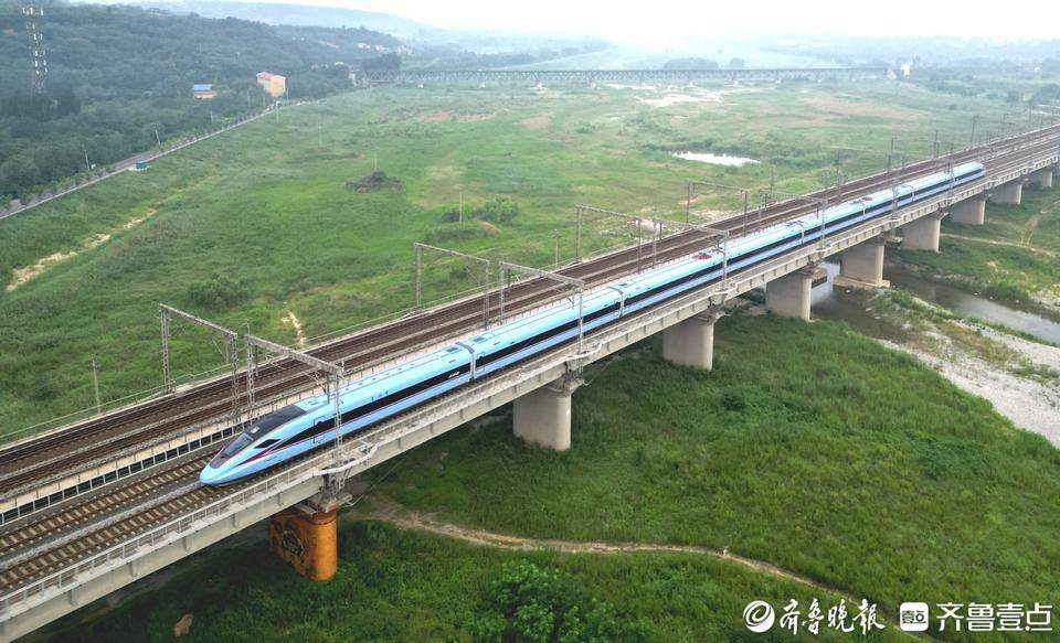首次开行青烟威半岛环行动车，国铁济南局7月1日实行新运行图